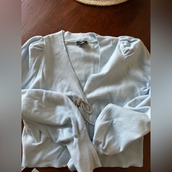 Light Blue V-Neck Cardigan with Crystal Bows - Picture 3 of 6